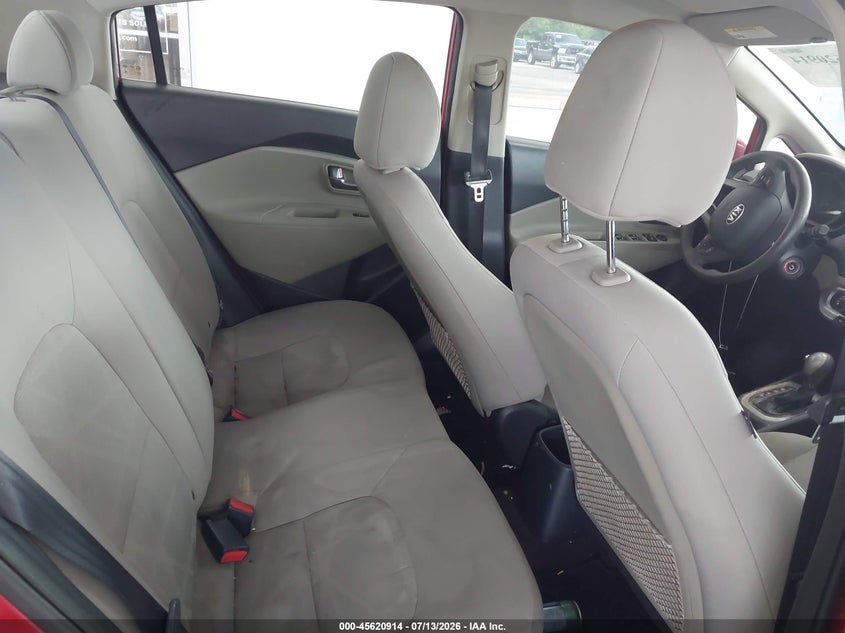 2014 Kia Rio VIN KNADM4A38E6370927 IAAI salvage auction — NORMAL WEAR, Clear (Florida), sold $1,050 on 2026-07-29 (photo 8)