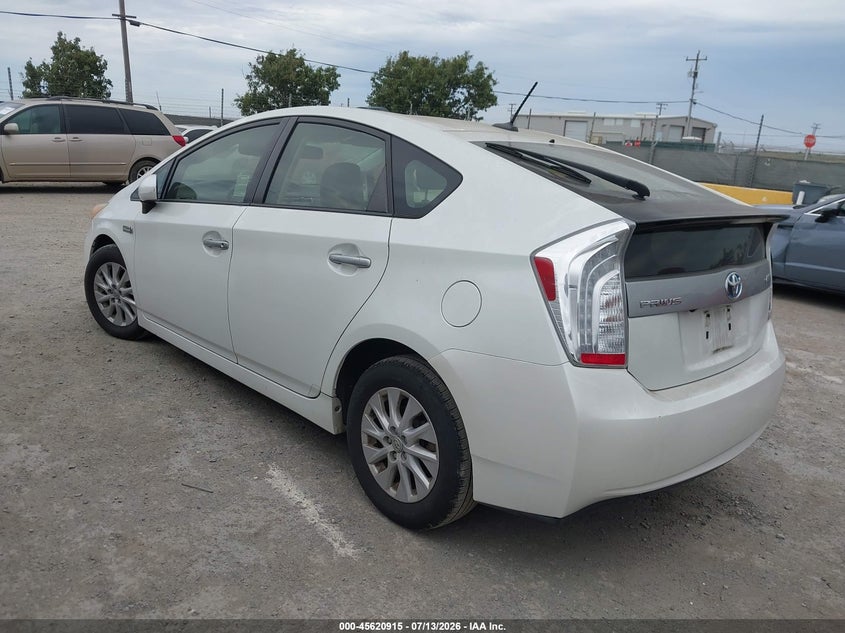2012 Toyota Prius VIN JTDKN3DP2C3019672 IAAI salvage auction — NORMAL WEAR, Clear - Dealer Only (California), sold $7,850 on 2026-07-23 (photo 3)