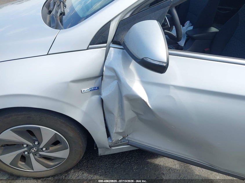2019 Hyundai Ioniq VIN KMHC75LCXKU144836 IAAI salvage auction — NORMAL WEAR, Clear - Dealer Only (California), sold $750 on 2026-07-30 (photo 6)