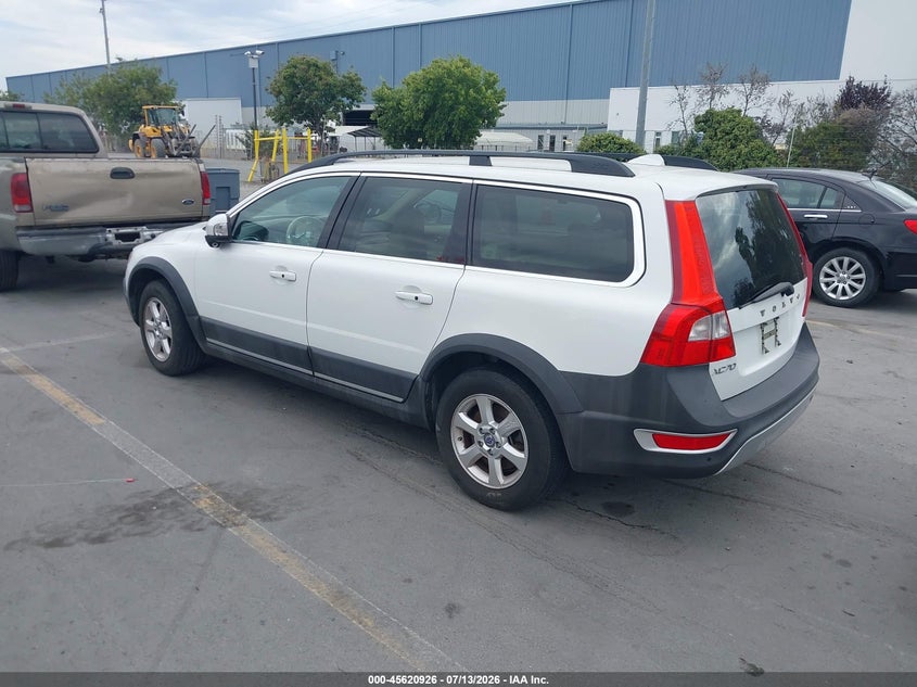 2013 Volvo Xc70 VIN YV4940BZ4D1155185 IAAI salvage auction — NORMAL WEAR, Clear - Dealer Only (California), sold $1,500 on 2026-07-27 (photo 3)