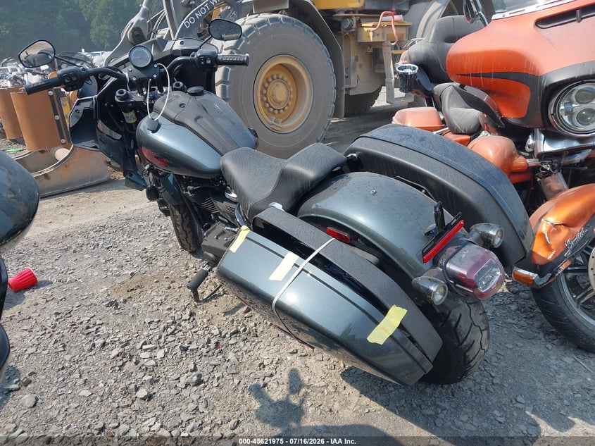 2025 Harley-davidson Low rider VIN 1HD1YXA15SB040125 IAAI salvage auction — FRONT END, Salvage Title, sold $8,000 on 2026-08-25 (photo 3)