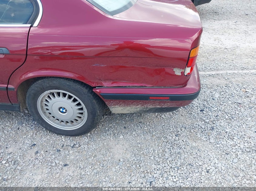 1994 BMW 5er VIN WBAHD6329RGK44996 IAAI salvage auction — REAR END, Salvage (Ohio), sold $400 on 2026-07-18 (photo 6)