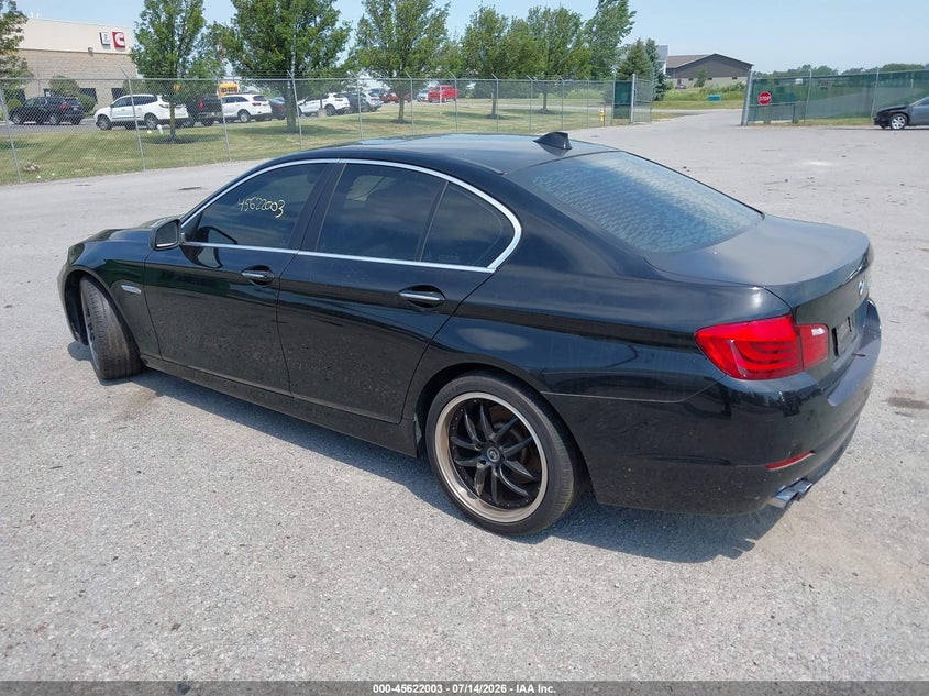 2013 BMW 5er VIN WBAXG5C51DDY37916 IAAI salvage auction — NORMAL WEAR, Clear (New York), sold $25 on 2026-07-28 (photo 3)