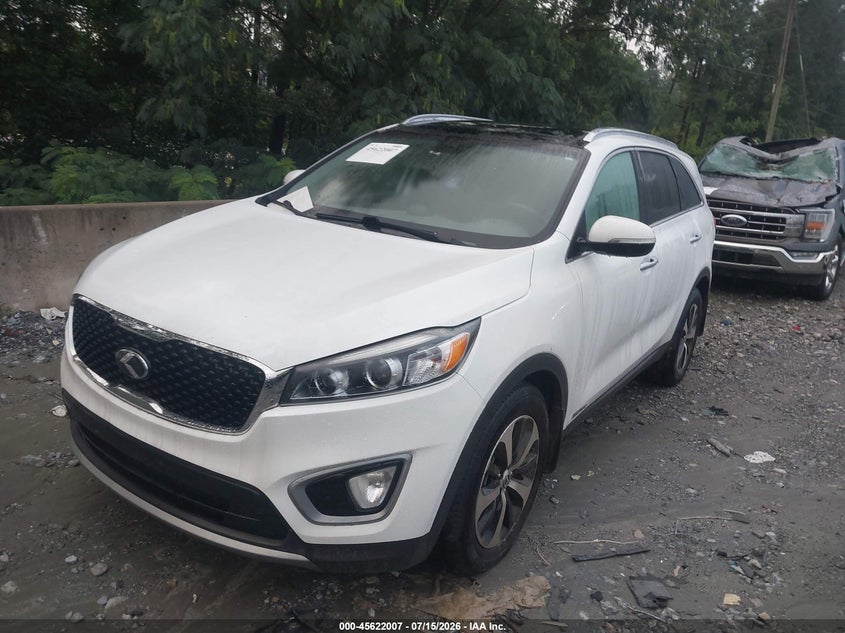 2016 Kia Sorento VIN 5XYPHDA52GG066725 IAAI salvage auction — NORMAL WEAR, Clear (Georgia), sold $2,200 on 2026-07-28 (photo 2)
