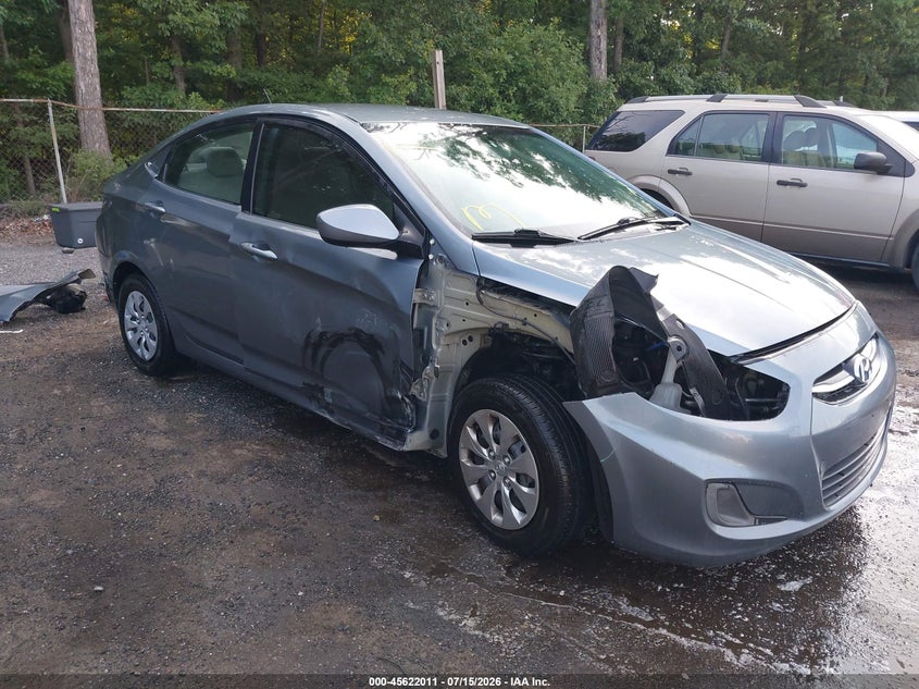 2017 Hyundai Accent VIN KMHCT4AE9HU374676 IAAI salvage auction — SIDE, Salvage Title, sold $550 on 2026-07-31 (photo 1)