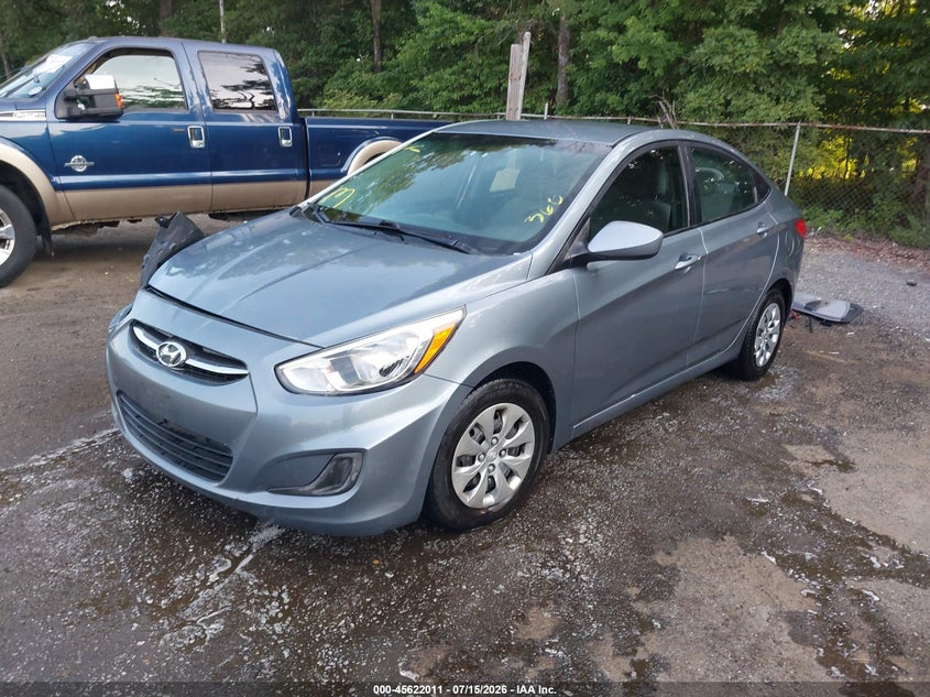 2017 Hyundai Accent VIN KMHCT4AE9HU374676 IAAI salvage auction — SIDE, Salvage Title, sold $550 on 2026-07-31 (photo 2)