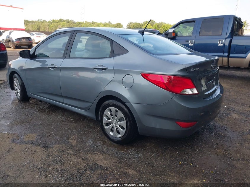 2017 Hyundai Accent VIN KMHCT4AE9HU374676 IAAI salvage auction — SIDE, Salvage Title, sold $550 on 2026-07-31 (photo 3)