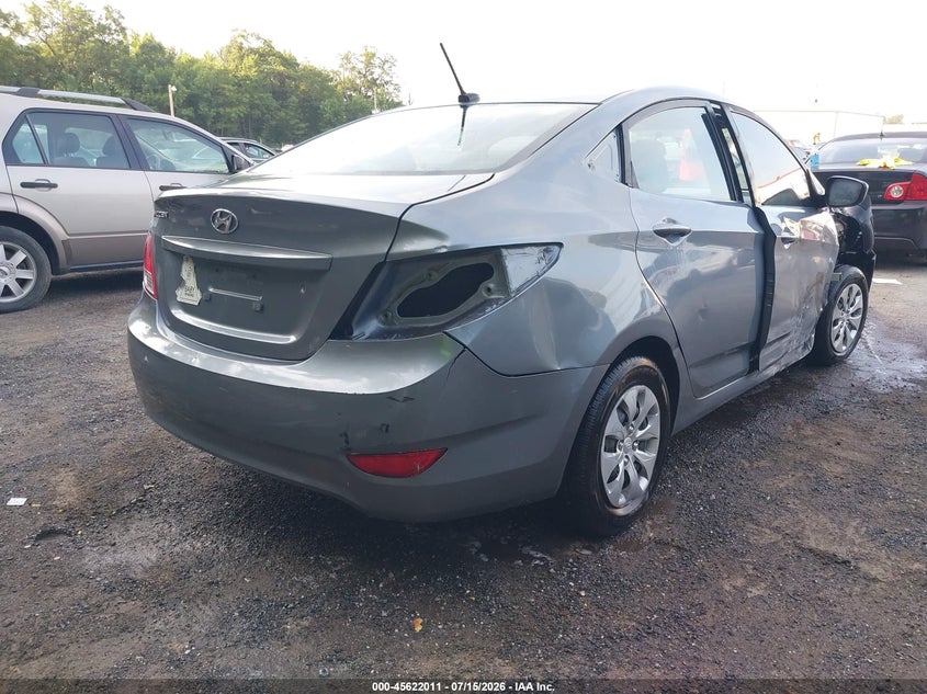 2017 Hyundai Accent VIN KMHCT4AE9HU374676 IAAI salvage auction — SIDE, Salvage Title, sold $550 on 2026-07-31 (photo 4)