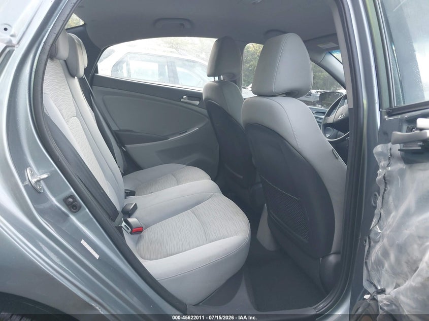 2017 Hyundai Accent VIN KMHCT4AE9HU374676 IAAI salvage auction — SIDE, Salvage Title, sold $550 on 2026-07-31 (photo 8)