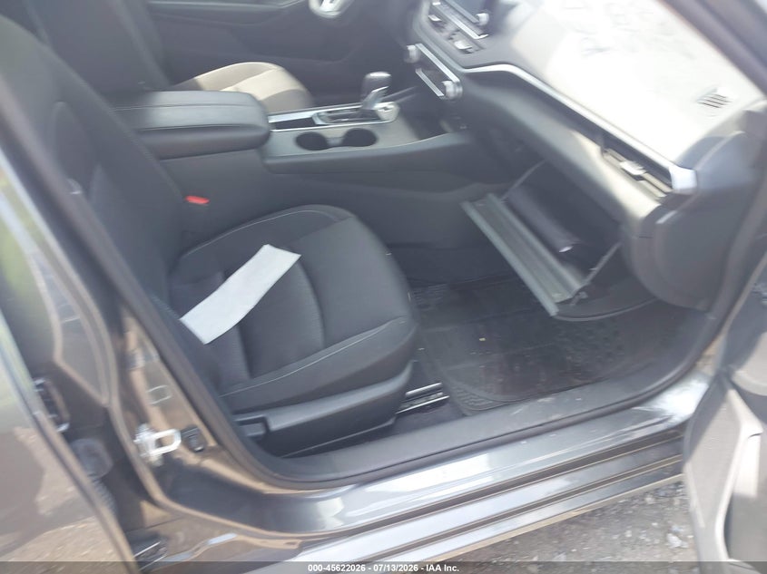 2022 Nissan Altima VIN 1N4BL4BV1NN405428 IAAI salvage auction — ALL OVER, Salvage Title, sold $7,100 on 2026-07-28 (photo 5)