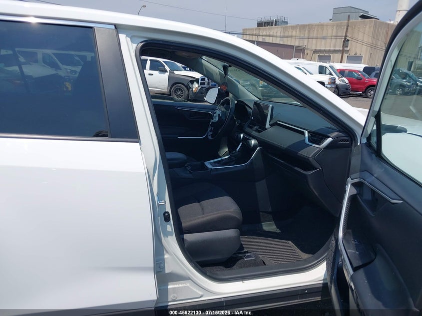 2025 Toyota Rav4 VIN 2T3K1RFV7SC308831 IAAI salvage auction — LEFT FRONT, Clear (Pennsylvania), sold $10,600 on 2026-07-29 (photo 5)