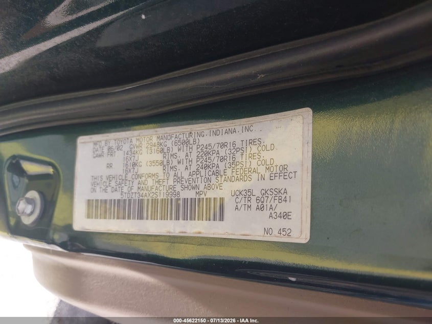 2002 Toyota Sequoia VIN 5TDZT34AX2S119998 IAAI salvage auction — NORMAL WEAR, Clear (Florida), sold $1,625 on 2026-07-16 (photo 9)