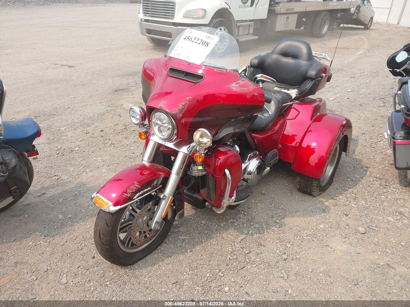 2018 Harley-davidson Tri glide ultra VIN 1HD1MAD11JB850015 IAAI salvage auction — FRONT END, Salvage (Pennsylvania), sold $9,200 on 2026-08-04 (photo 2)