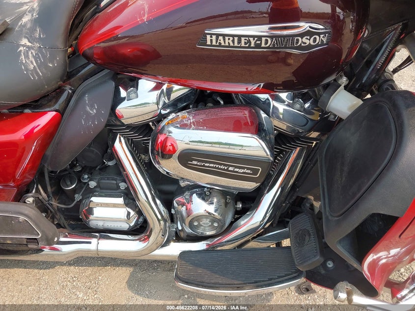 2018 Harley-davidson Tri glide ultra VIN 1HD1MAD11JB850015 IAAI salvage auction — FRONT END, Salvage (Pennsylvania), sold $9,200 on 2026-08-04 (photo 8)