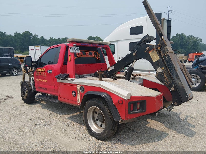 2017 Ford F450 VIN 1FDUF4HY4HEB15387 IAAI salvage auction — ENGINE BURN, Salvage - Greater Than 75% (Maryland), sold $9,200 on 2026-08-12 (photo 3)
