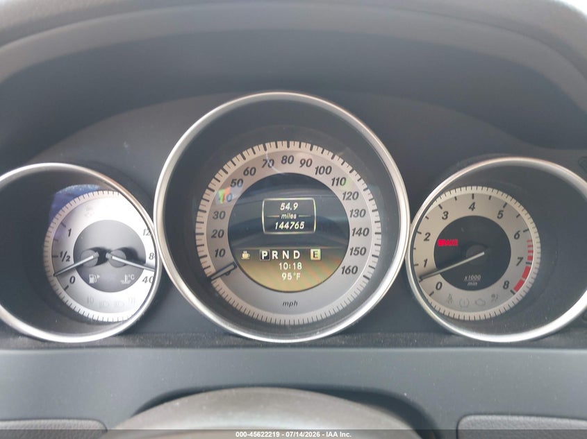 2012 Mercedes-benz C class VIN WDDGF8BB2CR210583 IAAI salvage auction — NORMAL WEAR, Clear (New Jersey), sold $1,750 on 2026-07-27 (photo 7)