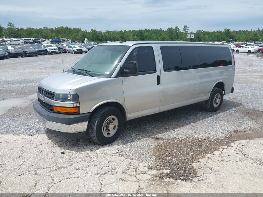 2018 Chevrolet Express 3500 VIN 1GAZGPFG0J1161582 IAAI salvage auction — NORMAL WEAR, Sf97 (Mississippi), sold $17,800 on 2026-09-09 (photo 2)