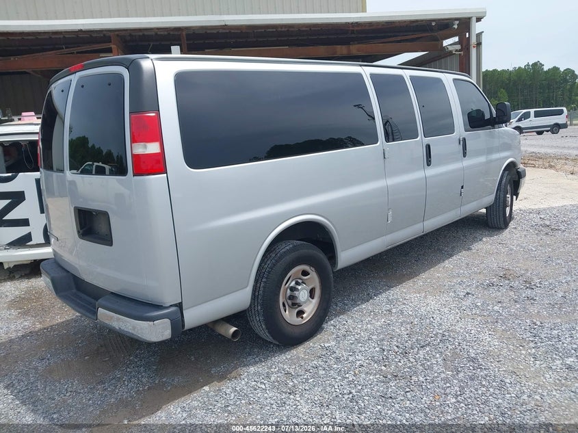 2018 Chevrolet Express 3500 VIN 1GAZGPFG0J1161582 IAAI salvage auction — NORMAL WEAR, Sf97 (Mississippi), sold $17,800 on 2026-09-09 (photo 4)