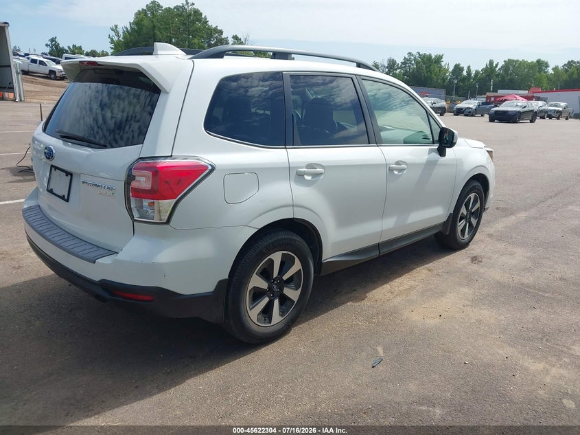 2017 Subaru Forester VIN JF2SJADC0HH537482 IAAI salvage auction — NORMAL WEAR, Clear (Mississippi), sold $1,350 on 2026-07-30 (photo 4)
