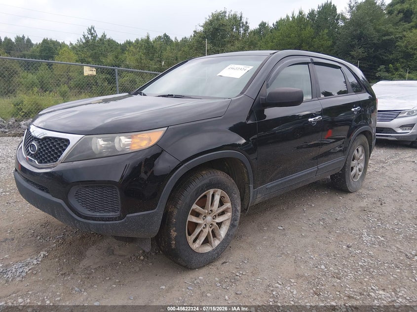 2011 Kia Sorento VIN 5XYKT3A17BG149432 IAAI salvage auction — NORMAL WEAR, Clear (Tennessee), sold $500 on 2026-07-29 (photo 2)