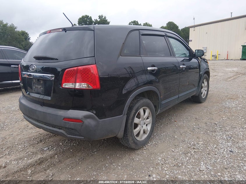 2011 Kia Sorento VIN 5XYKT3A17BG149432 IAAI salvage auction — NORMAL WEAR, Clear (Tennessee), sold $500 on 2026-07-29 (photo 4)