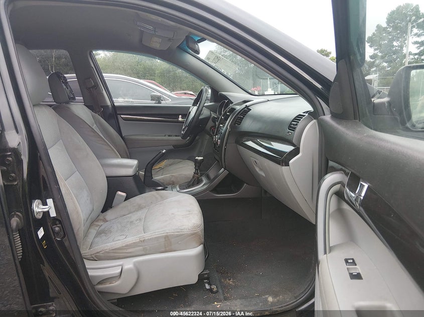 2011 Kia Sorento VIN 5XYKT3A17BG149432 IAAI salvage auction — NORMAL WEAR, Clear (Tennessee), sold $500 on 2026-07-29 (photo 5)