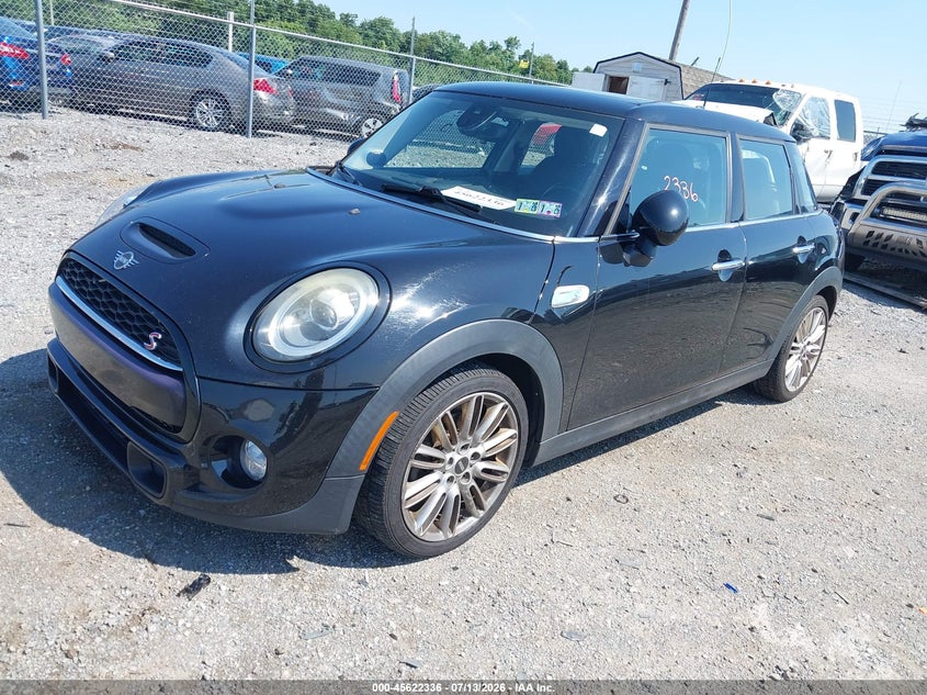2019 Mini Hard top VIN WMWXU3C59K2H55280 IAAI salvage auction — NORMAL WEAR, Salvage Title, sold $25 on 2026-07-29 (photo 2)
