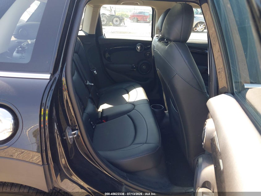 2019 Mini Hard top VIN WMWXU3C59K2H55280 IAAI salvage auction — NORMAL WEAR, Salvage Title, sold $25 on 2026-07-29 (photo 8)