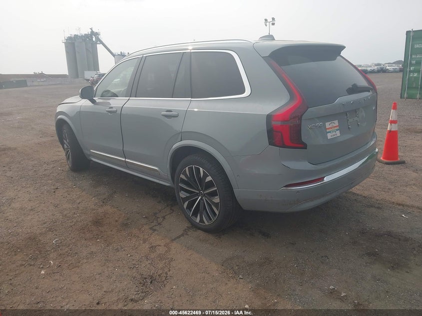 2025 Volvo Xc90 VIN YV4062PBXS1373767 IAAI salvage auction — WATER/FLOOD, Salvage Title, sold $26,525 on 2026-08-18 (photo 3)