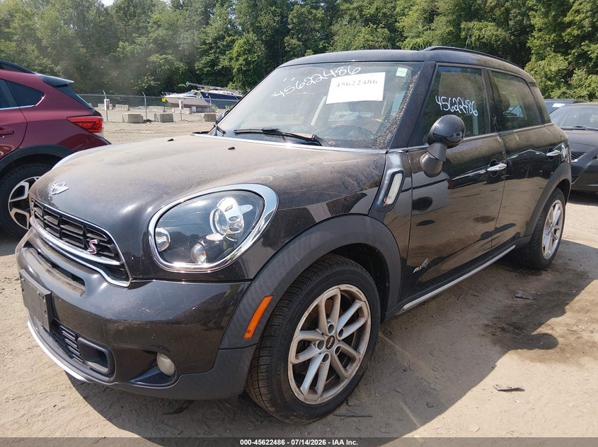 2016 Mini Countryman VIN WMWZC5C52GWT39592 IAAI salvage auction — NORMAL WEAR, Clear (Massachusetts), sold $225 on 2026-07-28 (photo 2)