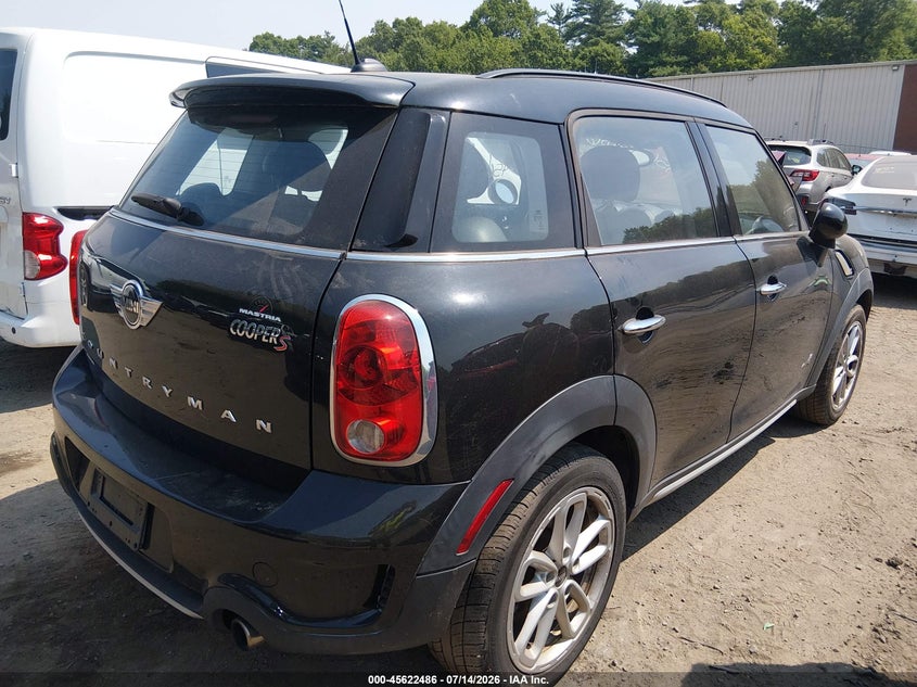 2016 Mini Countryman VIN WMWZC5C52GWT39592 IAAI salvage auction — NORMAL WEAR, Clear (Massachusetts), sold $225 on 2026-07-28 (photo 4)