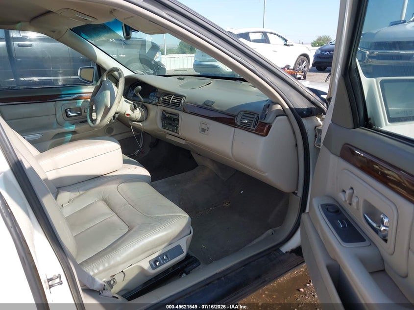 1999 Cadillac Deville VIN 1G6KE54Y1XU704107 IAAI salvage auction — REAR END, Clear (New Mexico), sold $25 on 2026-07-29 (photo 5)