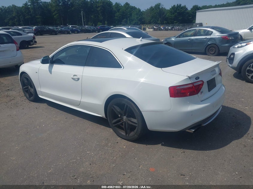2009 Audi S5 VIN WAURV78T99A036595 IAAI salvage auction — NORMAL WEAR, Clear (Massachusetts), sold $500 on 2026-07-31 (photo 3)