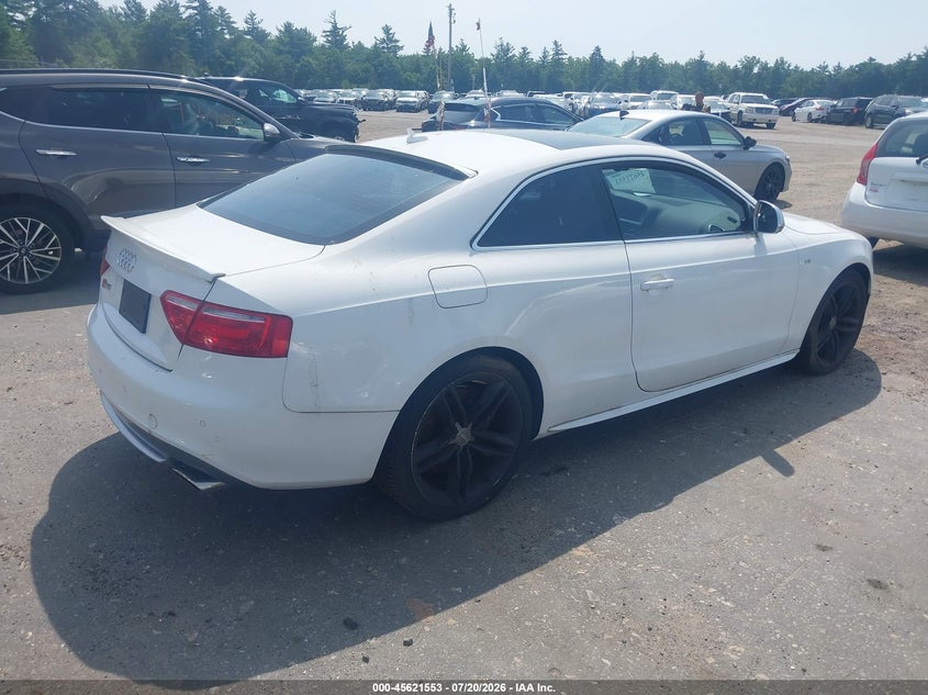 2009 Audi S5 VIN WAURV78T99A036595 IAAI salvage auction — NORMAL WEAR, Clear (Massachusetts), sold $500 on 2026-07-31 (photo 4)