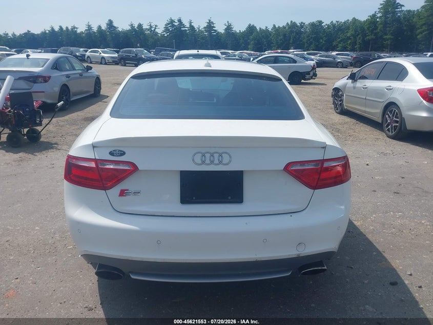 2009 Audi S5 VIN WAURV78T99A036595 IAAI salvage auction — NORMAL WEAR, Clear (Massachusetts), sold $500 on 2026-07-31 (photo 6)