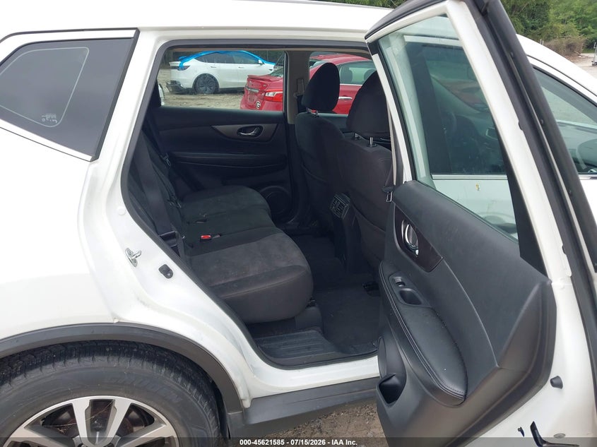 2016 Nissan Rogue VIN KNMAT2MT5GP613552 IAAI salvage auction — NORMAL WEAR, Clear (Georgia), sold $900 on 2026-07-31 (photo 8)