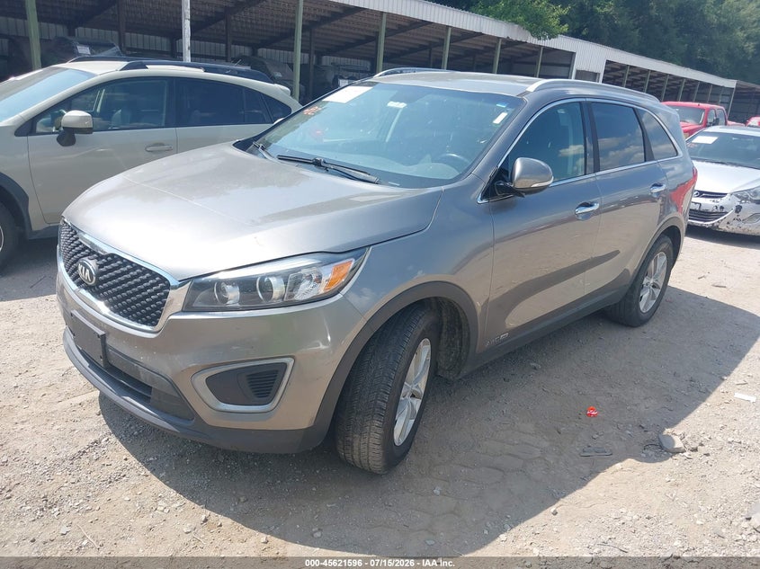 2016 Kia Sorento VIN 5XYPGDA53GG130564 IAAI salvage auction — NORMAL WEAR, Clear (Kansas), sold $950 on 2026-07-29 (photo 2)