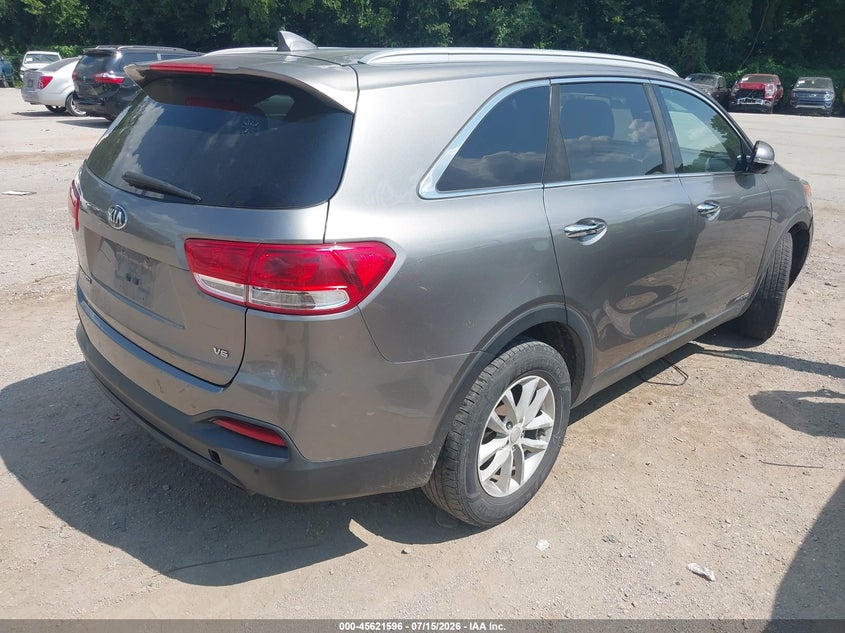 2016 Kia Sorento VIN 5XYPGDA53GG130564 IAAI salvage auction — NORMAL WEAR, Clear (Kansas), sold $950 on 2026-07-29 (photo 4)