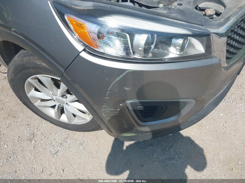 2016 Kia Sorento VIN 5XYPGDA53GG130564 IAAI salvage auction — NORMAL WEAR, Clear (Kansas), sold $950 on 2026-07-29 (photo 6)