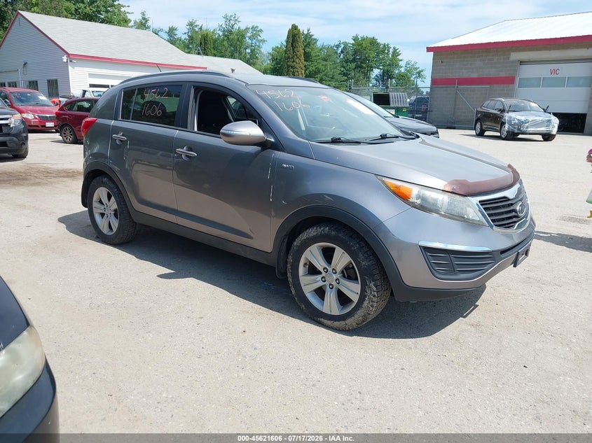 2011 Kia Sportage VIN KNDPBCA27B7015471 IAAI salvage auction — NORMAL WEAR, Original (Maine), sold $1,400 on 2026-07-30 (photo 1)