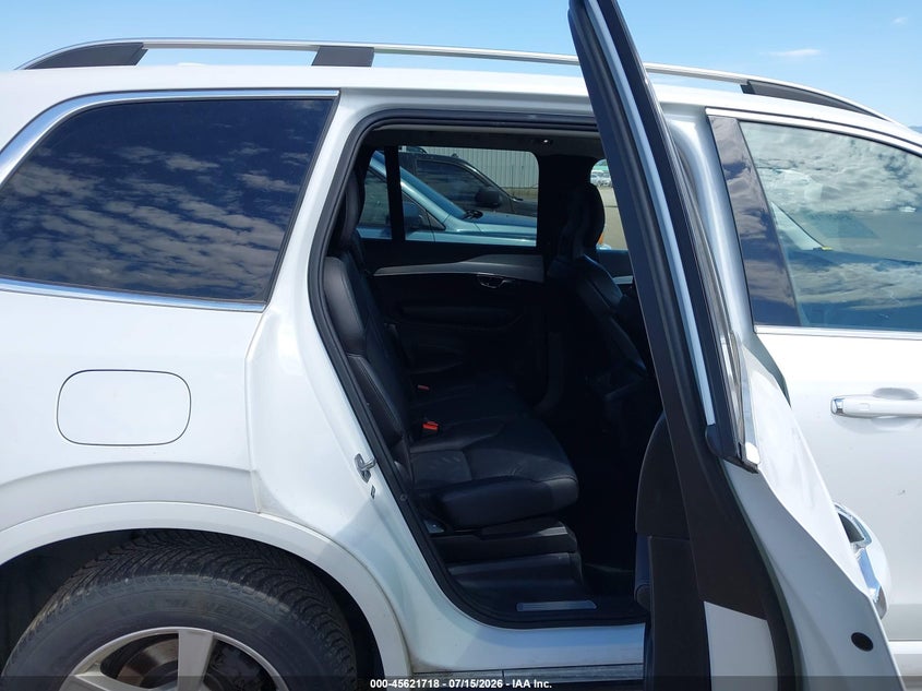 2016 Volvo Xc90 VIN YV4102XK6G1056761 IAAI salvage auction — NORMAL WEAR, Clear (Idaho), sold $525 on 2026-07-28 (photo 8)