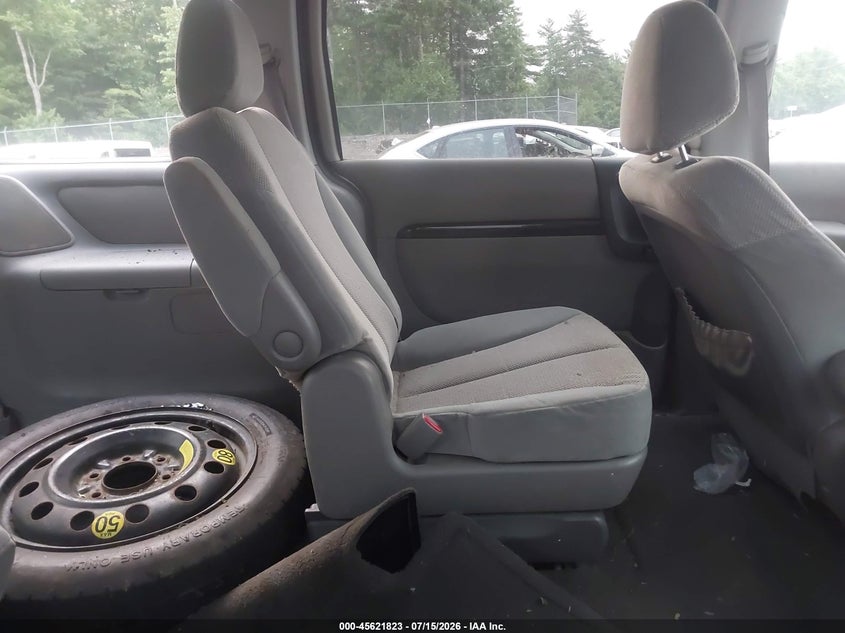 2012 Kia SEDONA VIN KNDMH4C79C6494693 IAAI salvage auction — SIDE, Clear (Massachusetts), sold $400 on 2026-07-24 (photo 8)