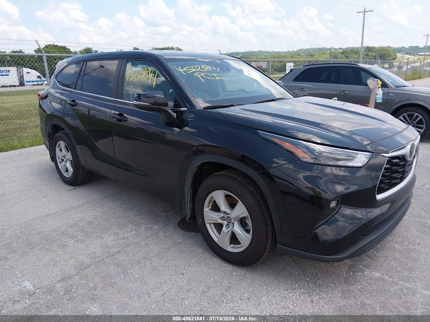 2025 Toyota Highlander VIN 5TDKDRBH1SS584350 IAAI salvage auction — LEFT FRONT, Clear (Missouri), sold $20,100 on 2026-07-23 (photo 1)