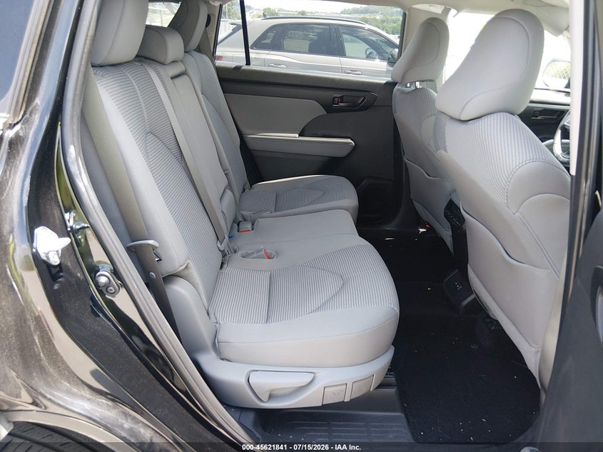 2025 Toyota Highlander VIN 5TDKDRBH1SS584350 IAAI salvage auction — LEFT FRONT, Clear (Missouri), sold $20,100 on 2026-07-23 (photo 8)