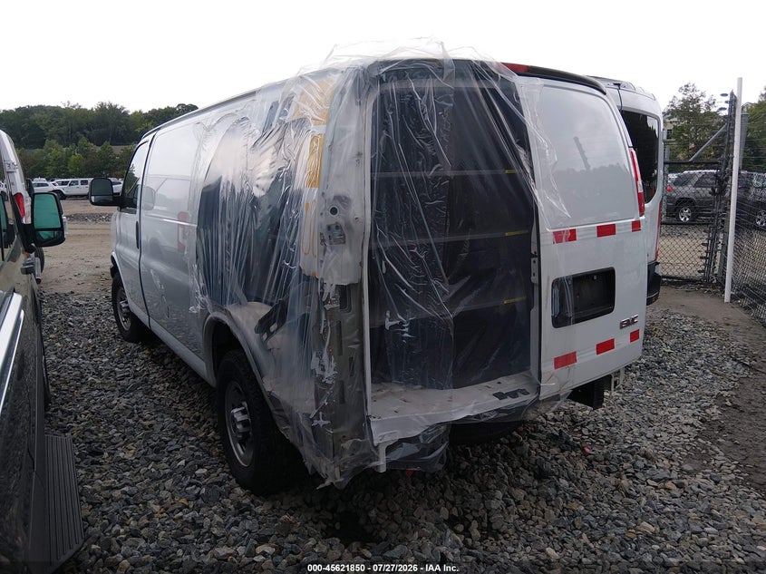 2024 Gmc Savana VIN 1GTW7AFP5R1165405 IAAI salvage auction — REAR END, Clear (Virginia), sold $9,000 on 2026-07-30 (photo 3)