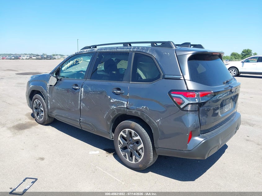 2025 Subaru Forester VIN JF2SLDDC8SH586979 IAAI salvage auction — ROLLOVER, Clear (Minnesota), sold $2,850 on 2026-07-29 (photo 3)