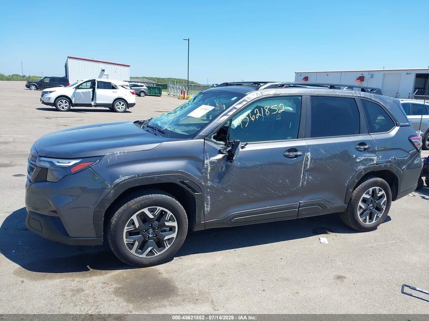 2025 Subaru Forester VIN JF2SLDDC8SH586979 IAAI salvage auction — ROLLOVER, Clear (Minnesota), sold $2,850 on 2026-07-29 (photo 6)