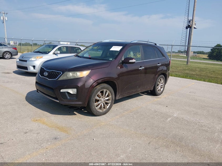 2011 Kia Sorento VIN 5XYKW4A24BG094444 IAAI salvage auction — NORMAL WEAR, Clear (Missouri), sold $25 on 2026-07-30 (photo 2)