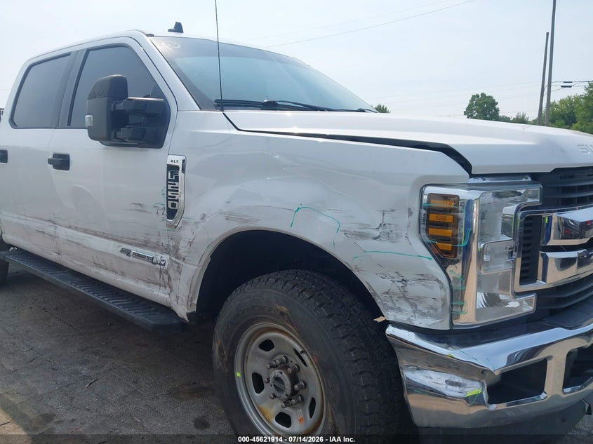 2019 Ford F-250 VIN 1FT7W2BTXKEF05923 IAAI salvage auction — RIGHT FRONT, Salvage (Ohio), sold $12,600 on 2026-07-28 (photo 6)