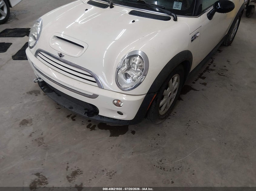 2005 Mini Cooper VIN WMWRE33425TD91652 IAAI salvage auction — NORMAL WEAR, Clear (Illinois), sold $25 on 2026-07-29 (photo 6)